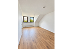 Ulm-Böfingen – renovierte 1-Zimmer-Whg. auf 40 m² mit neuer Einbauküche - Dachgeschoßwohnung Ulm / Böfingen Böfingen | Angebot:27481614